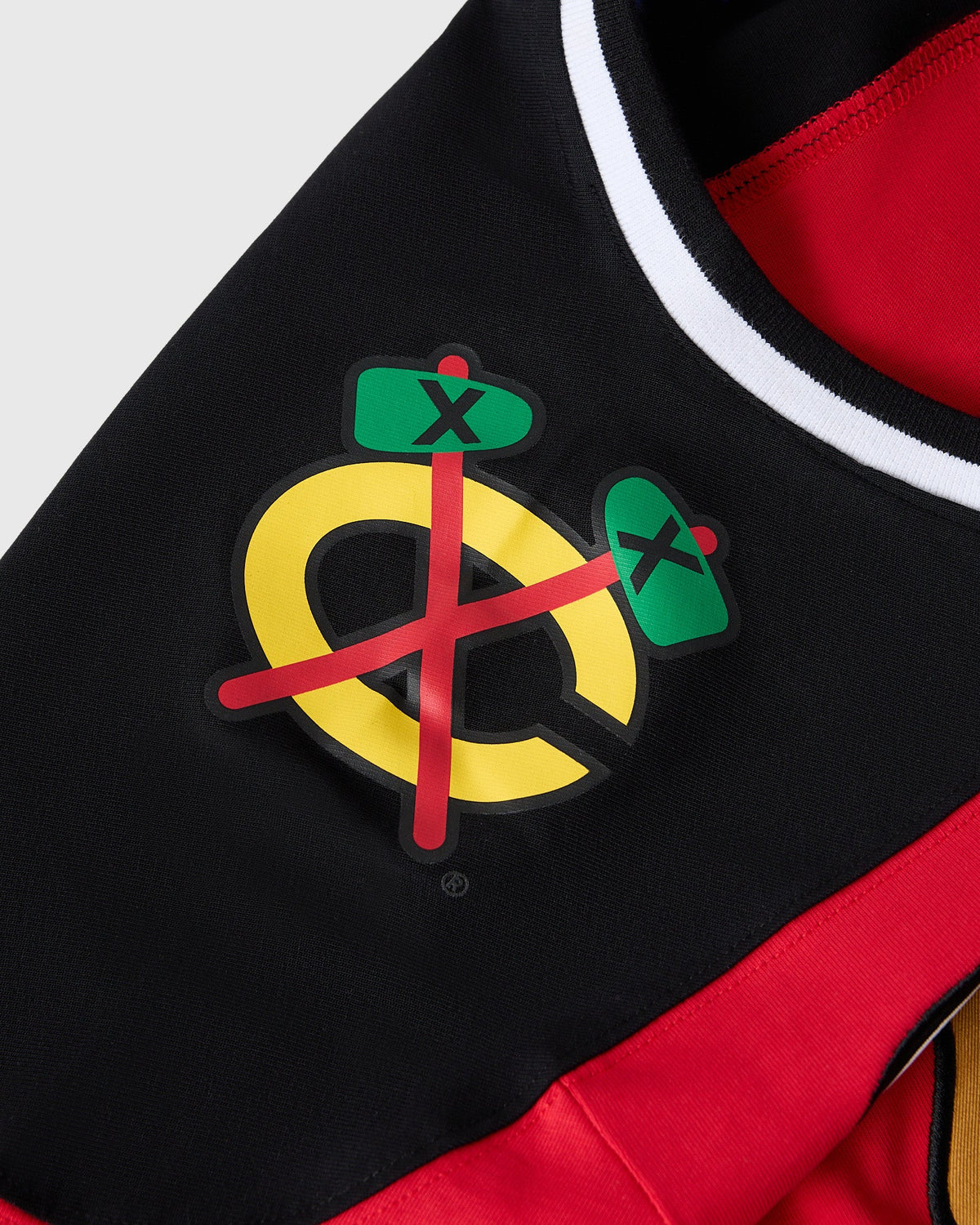 STARTER Chicago Blackhawks Long-Sleeve Tee - Red