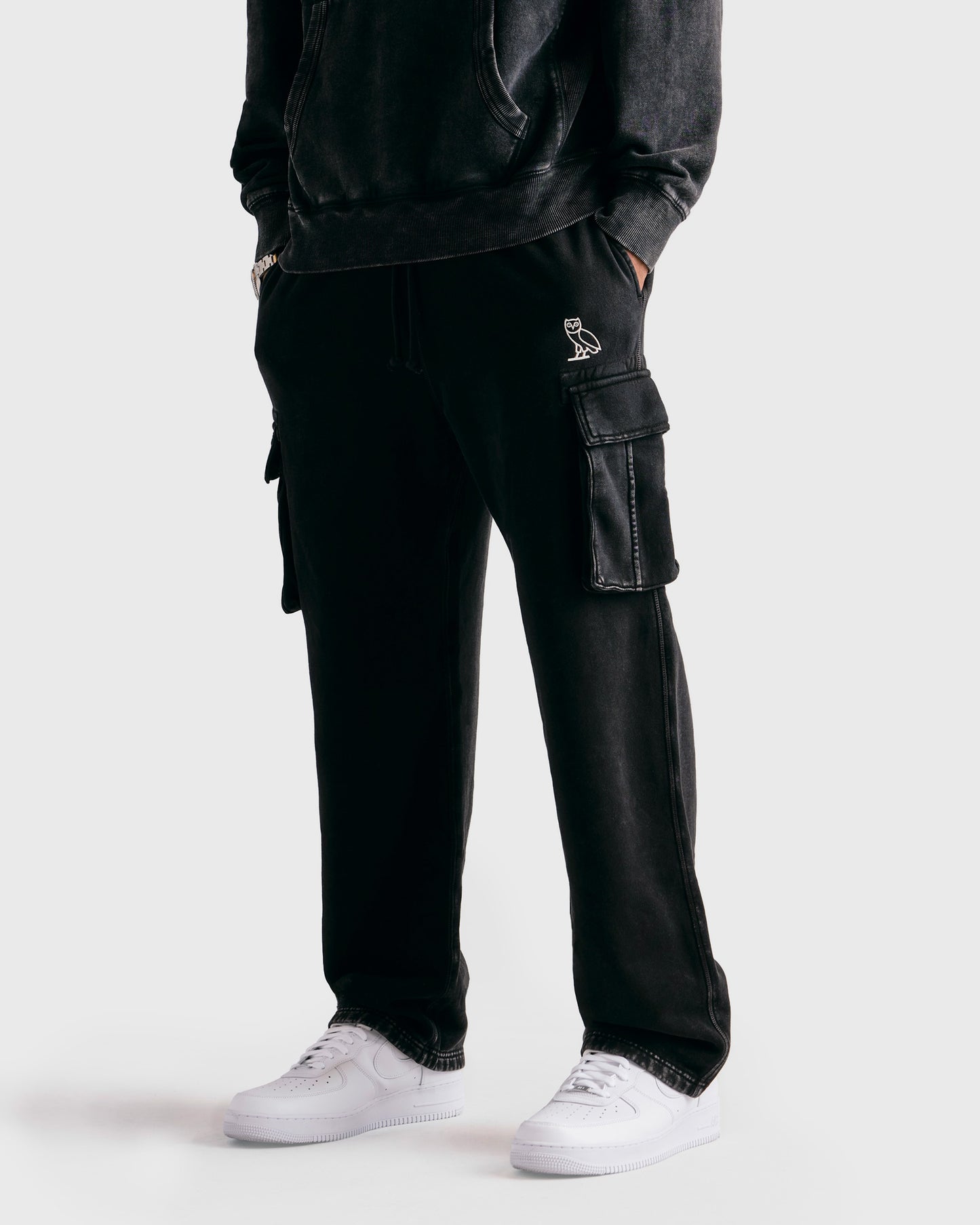 Muskoka Cargo Sweatpant - Garment Dyed Black