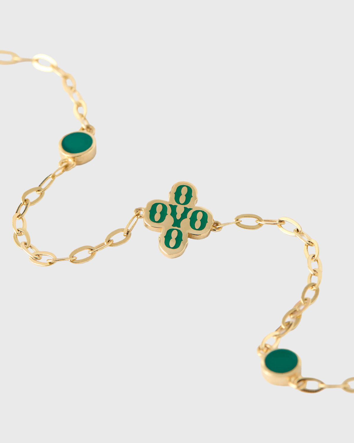 Bracelet à pompon doré