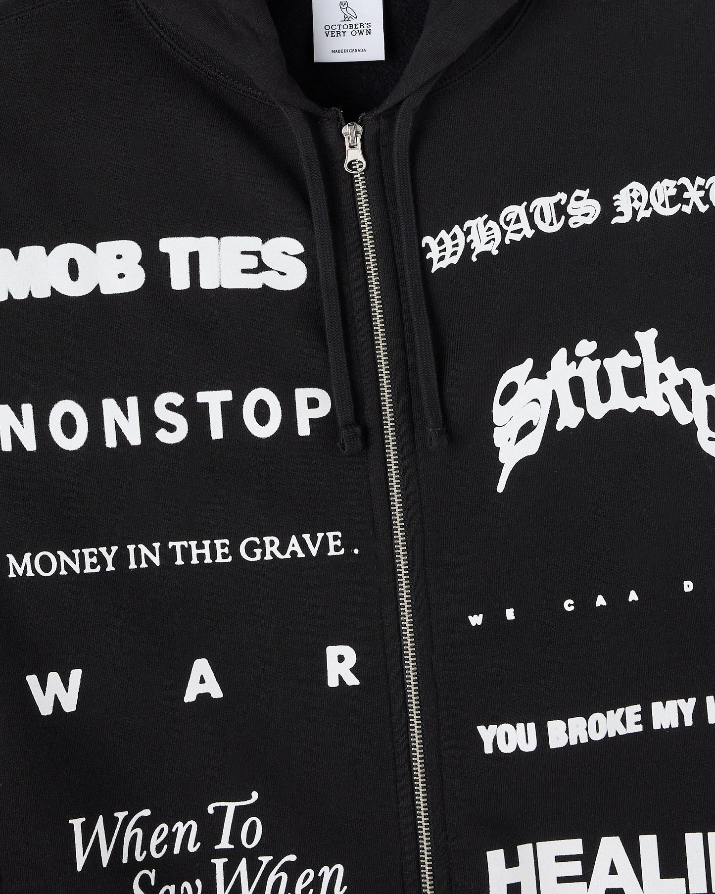 Titles Zip-Hoodie - Black