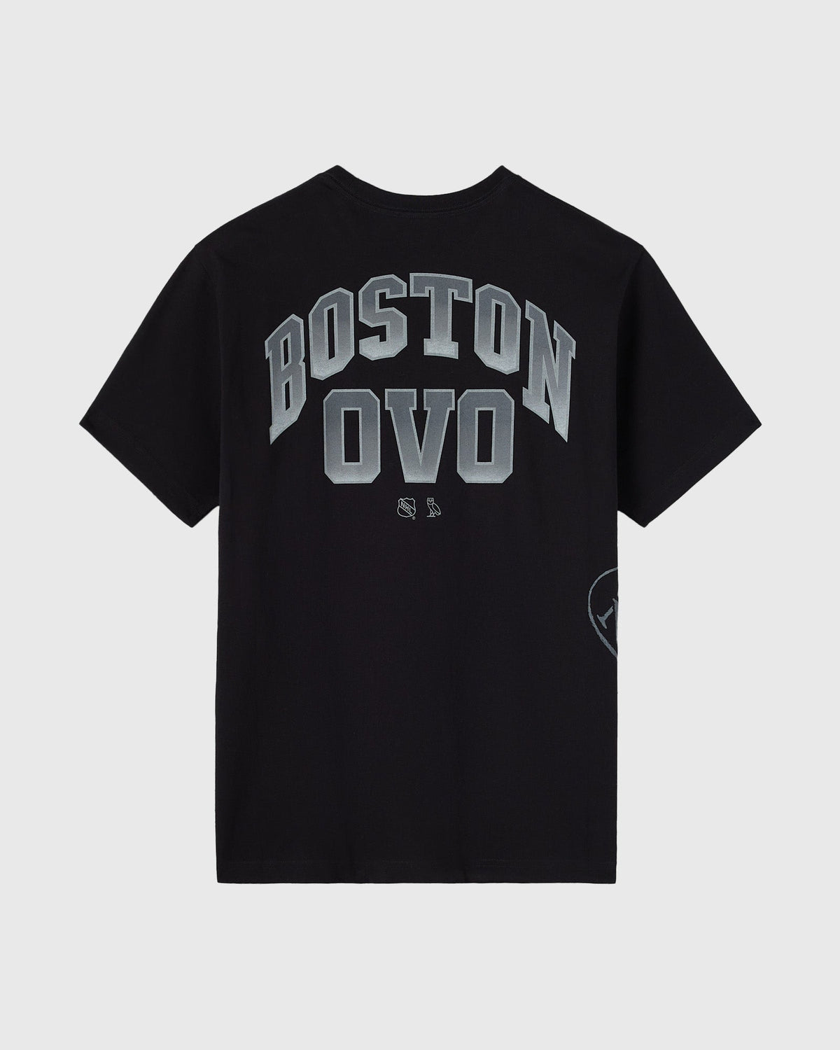 T-SHIRT IMPRIMÉ SUR LE CÔTÉ NHL 26 - NOIR - BOSTON BRUINS