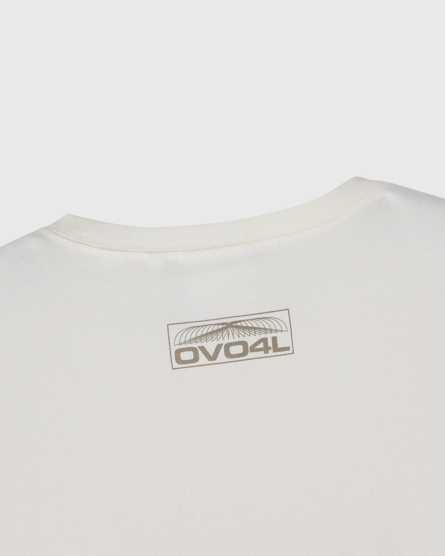 Active Pocket Tee - Cream