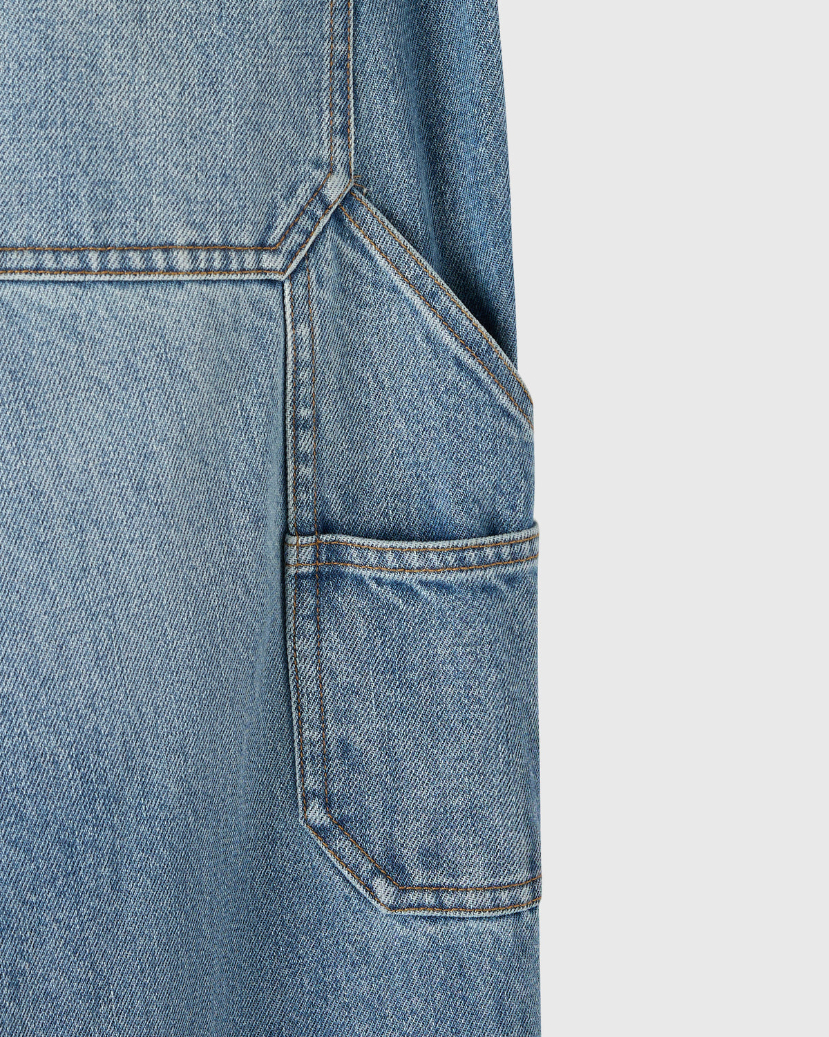 PANTALON EN JEAN À GENOUX RENTRÉS - INDIGO DÉLAVÉ