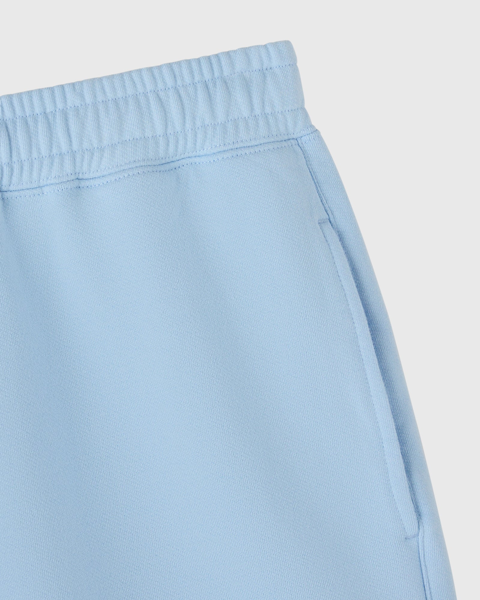 Classic Sweatshort - Light Blue