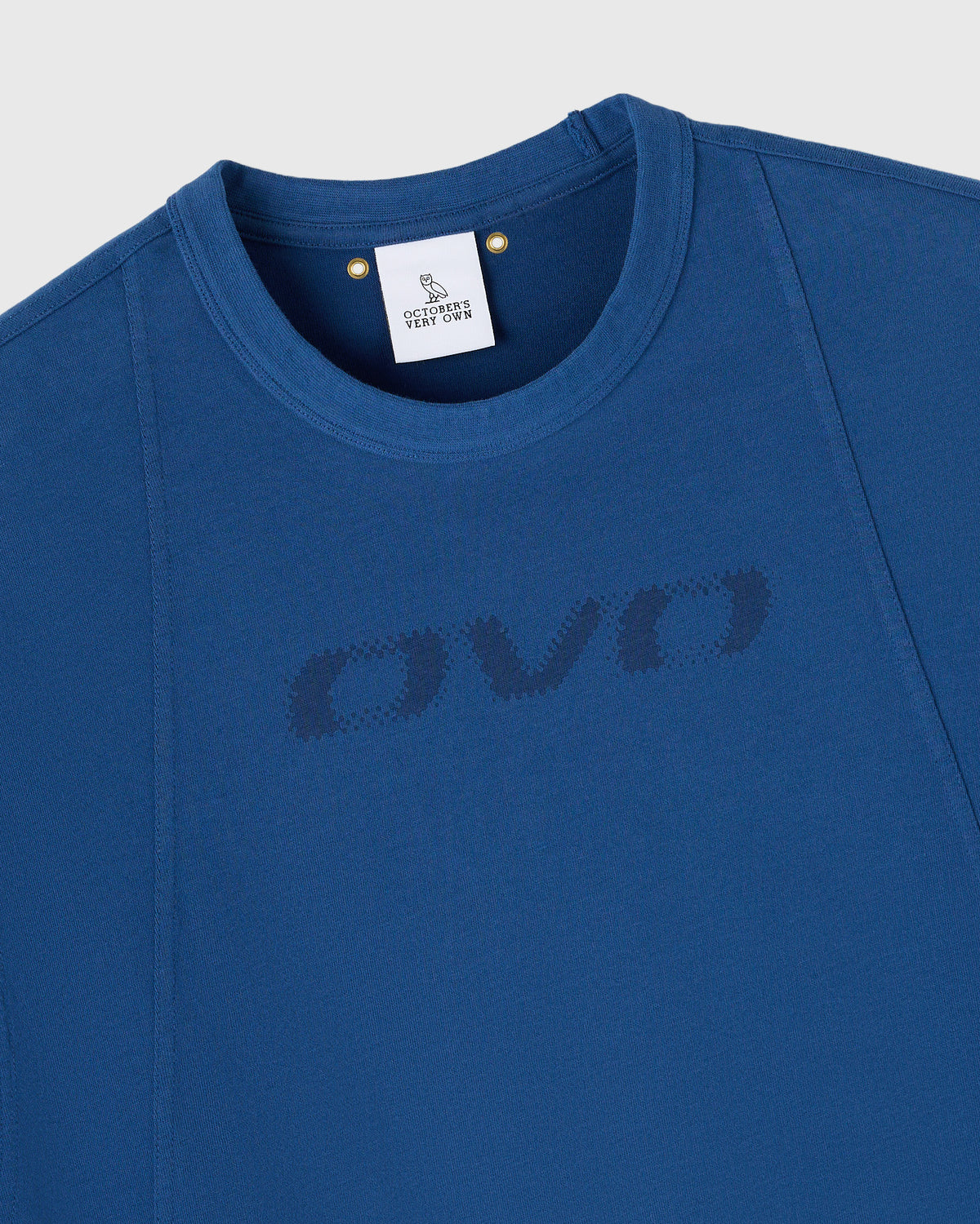 T-SHIRT À DÉCOUPE GRAPHIQUE - DENIM FONCÉ