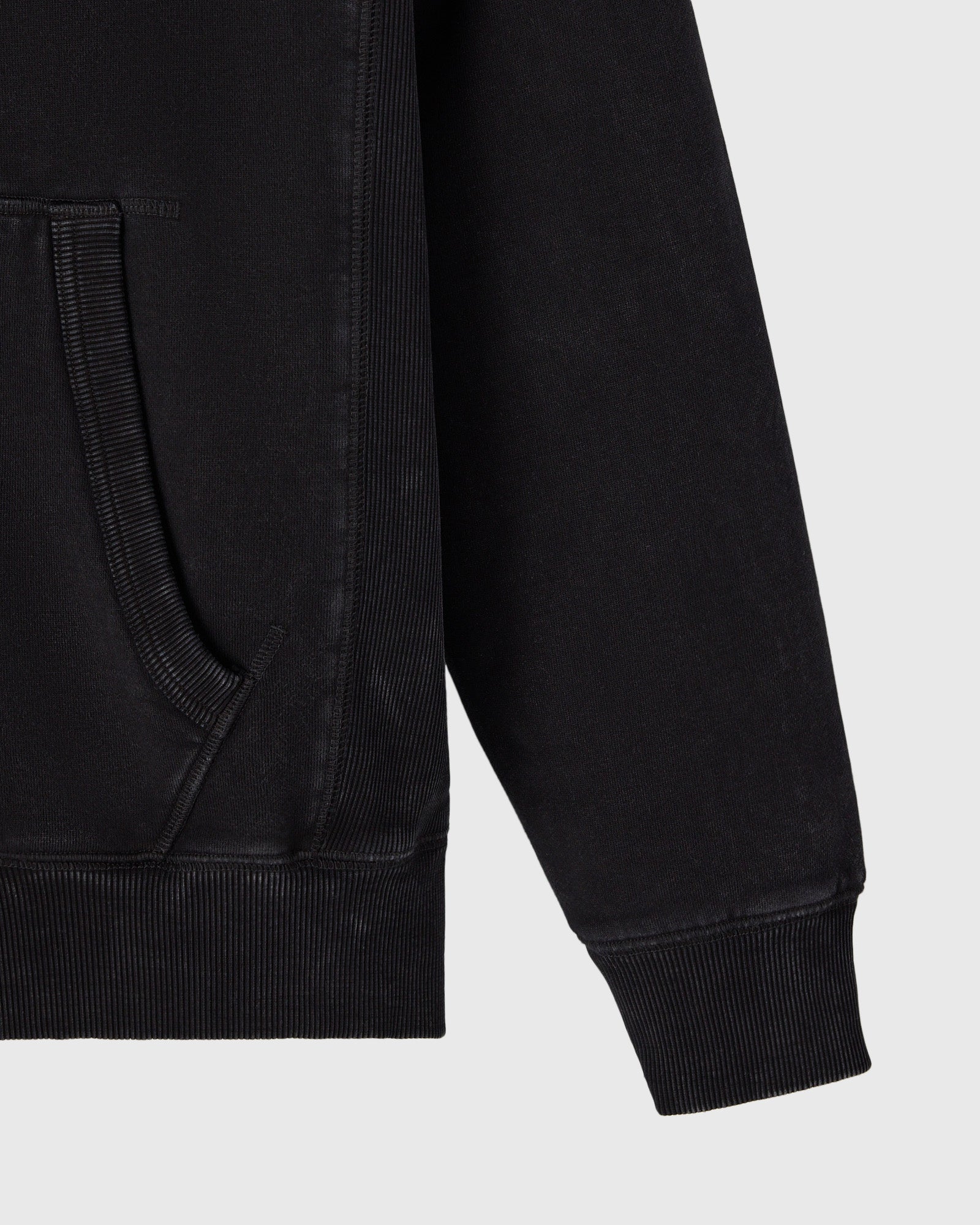 Muskoka Raglan Full-Zip Hoodie - Garment Dyed Black – October's