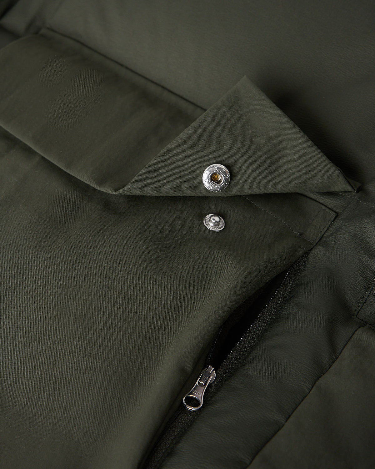 Explore Parka -Deep Olive